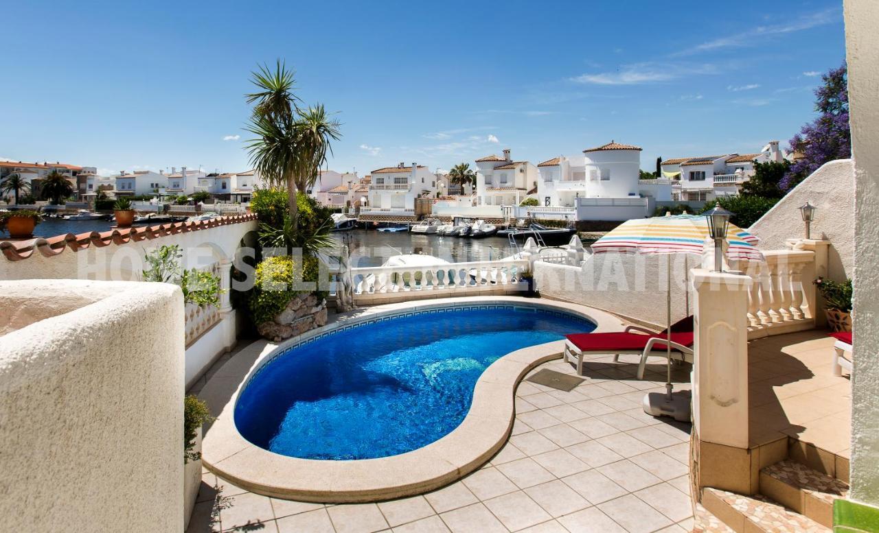 2009 Casa San Maurici Con Piscina By Homeselectspain Empuriabrava Zimmer foto